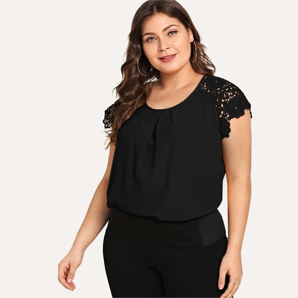 

Plus Contrast Lace Raglan Sleeve Top, Black