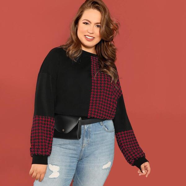 

Plus Houndstooth Panel Pullover