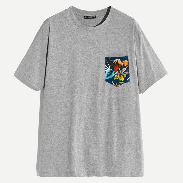 

Men Tropical Print Pocket Patch Tee