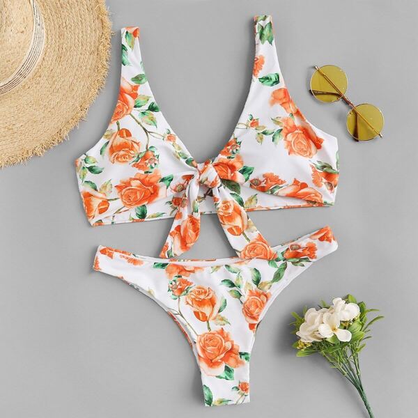 

Random Floral Knot Front Top With Low Rise Bikini