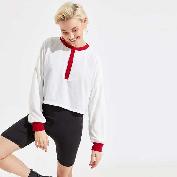 

Contrast Trim Half Placket T-shirt