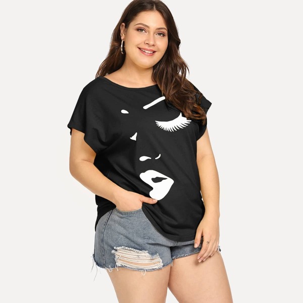 

Plus Figure Print Tee