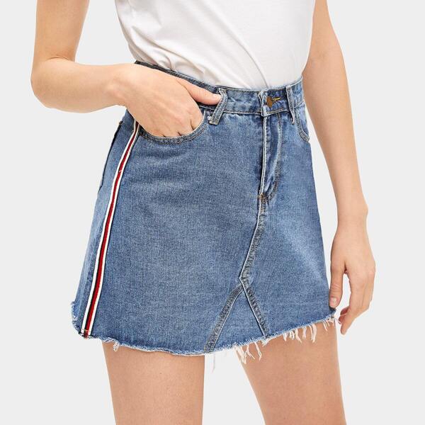 

Tuxedo Stripe Raw Hem Denim Skirt