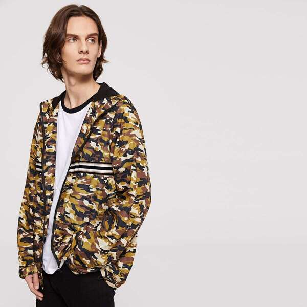 

Men Zip Up Hooded Camo Jacket, Multicolor
