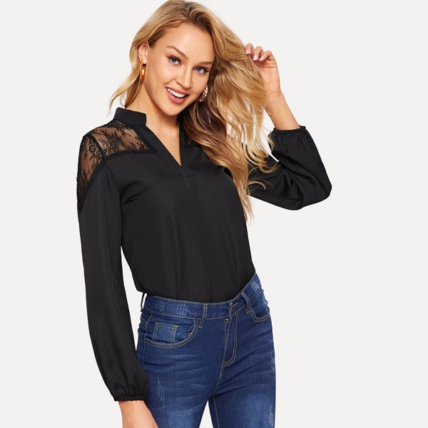 

Floral Lace Insert Solid Blouse