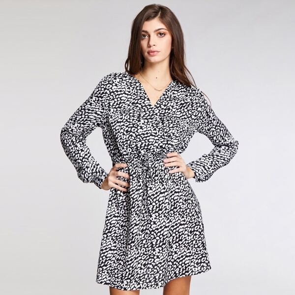 

Surplice Neck Elastic Waist Leopard Dress