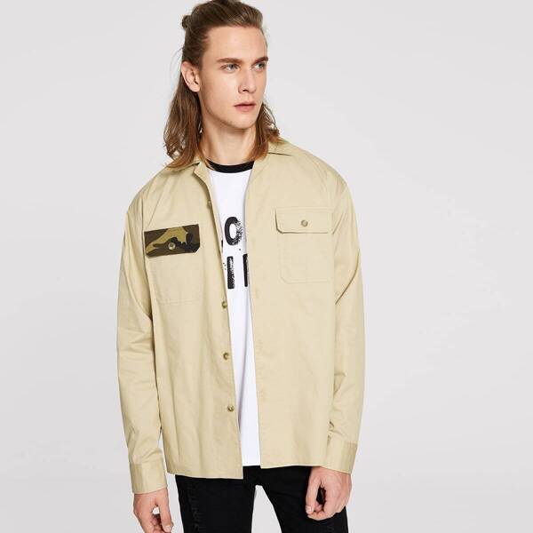 

Men Single Breasted Camo Pocket Patched Shirt, Khaki