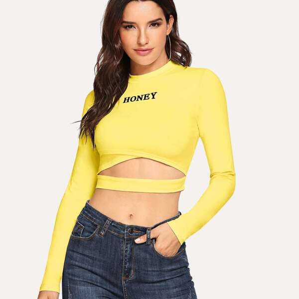 

Mock-neck Letter Print Cutout Hem Crop Tee