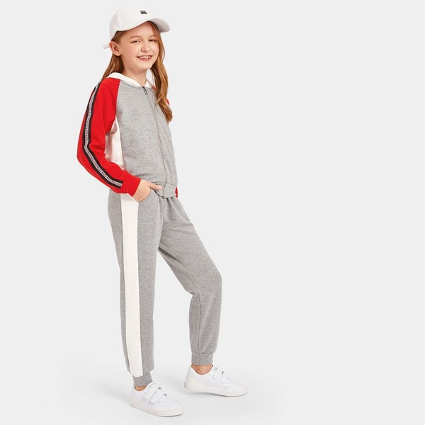 

Girls Cut-and-sew Zipper Hoodie & Sweatpants Set