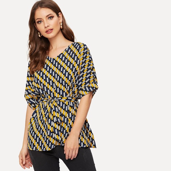 

Geo Print Belted Top
