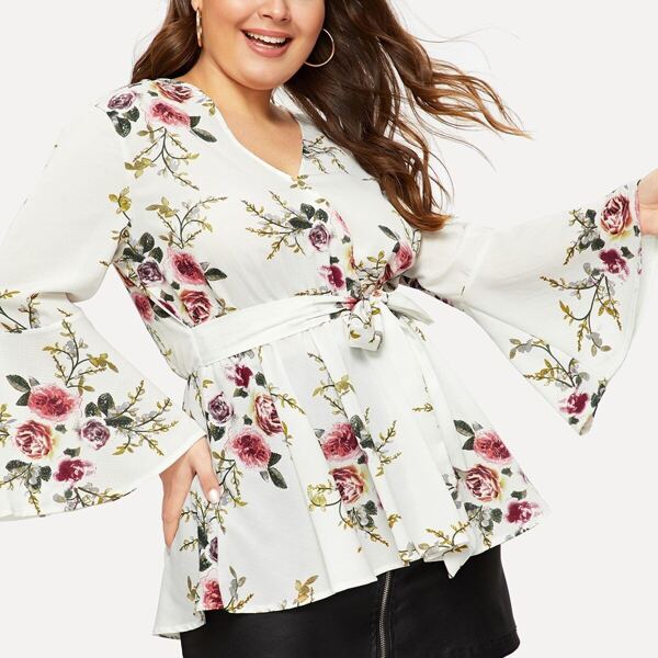 

Plus Floral Print Knot Waist Flounce Sleeve Blouse, White