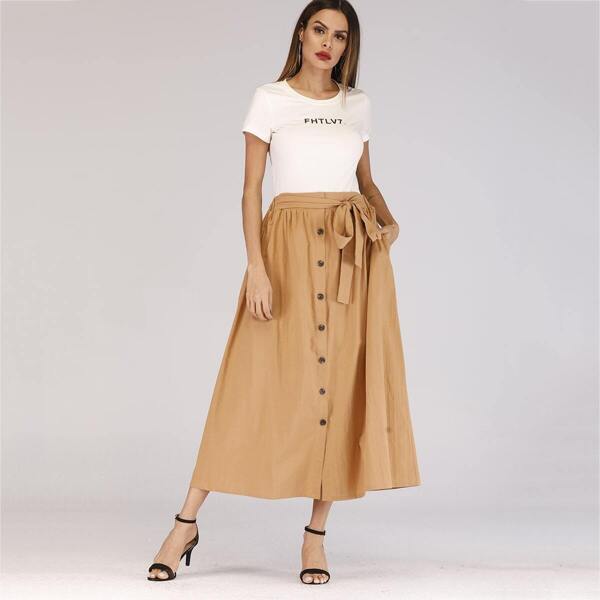 

Knot-front Button Decoration Elastic Waist Skirt