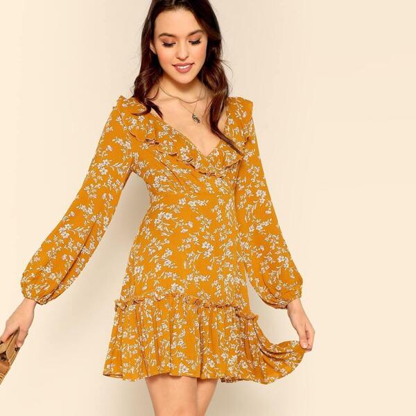 

Flounce Surplice Ditsy Floral Tea Dress