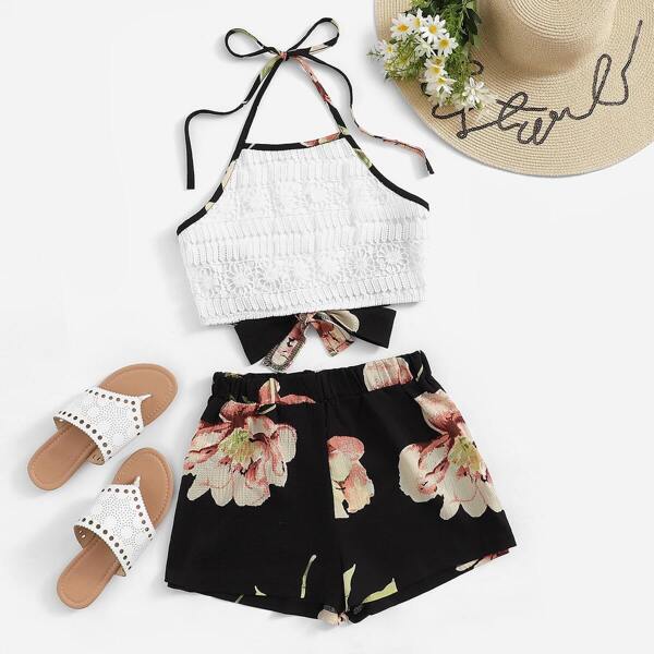 

Random Print Lace Knot Back Halter Top With Shorts, Multicolor