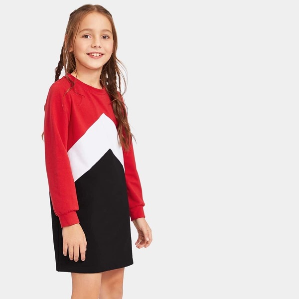 

Girls Cut-and-sew Chevron Sweatshirt Dress