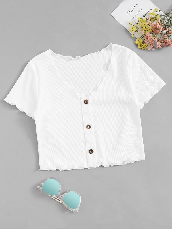 

Lettuce Trim Button Front Crop Tee, White