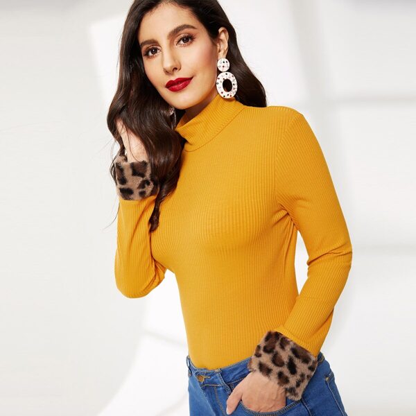 

Leopard Faux Fur Cuff Rib-knit Fitted Tee