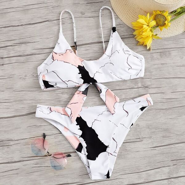 

Graphic Print Knot Back Bikini Set