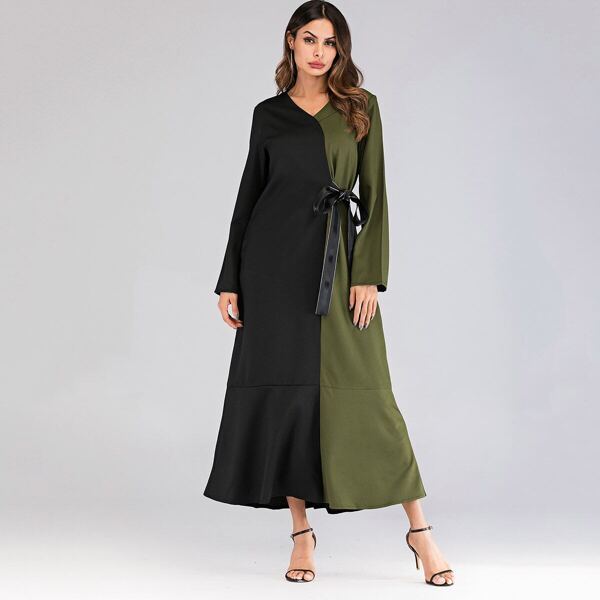 

Color Block Knot-side Longline Dress