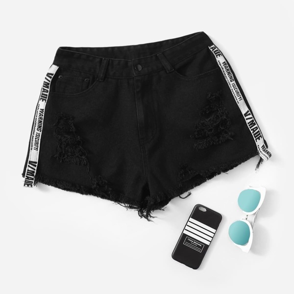 

Contrast Letter Ribbon Raw Hem Denim Shorts