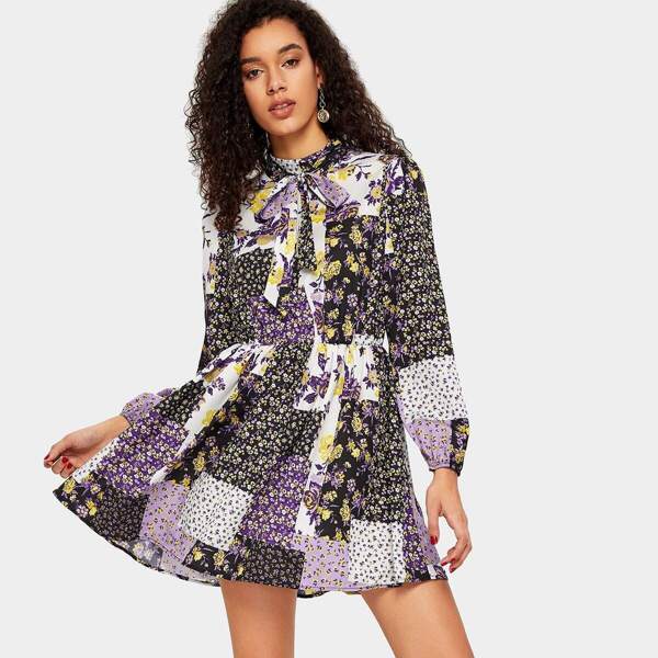 

Tie Neck Floral Print Patched Dress, Multicolor