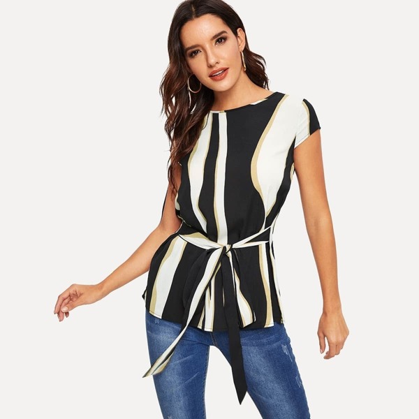 

Cap Sleeve Colorblock Belted Blouse, Black and white