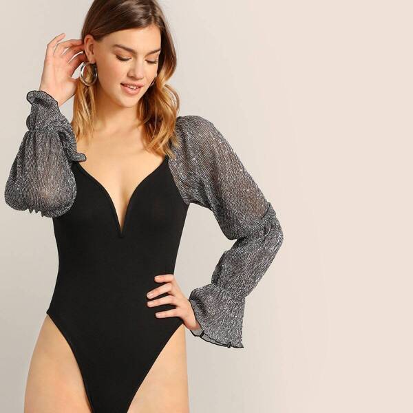 

Glitter Gathered Raglan Sleeve Sweetheart Bodysuit