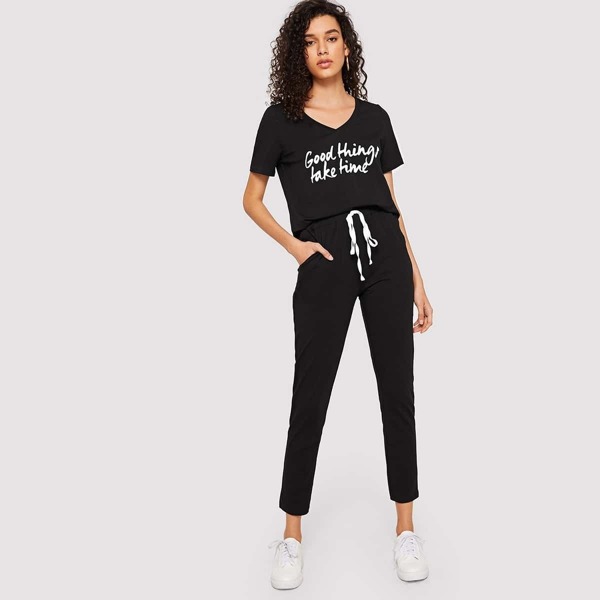 

Slogan Print Tee & Drawstring Pants Set