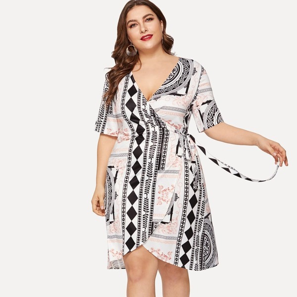 

Plus Geo Print Wrap Dress