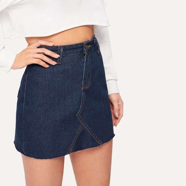 

Pocket Back Bodycon Denim Skirts