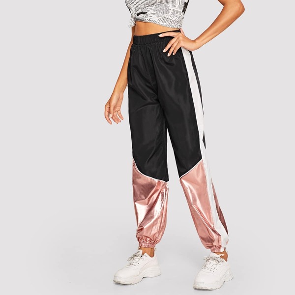 

Elastic Hem Cut-and-sew Metallic Pants