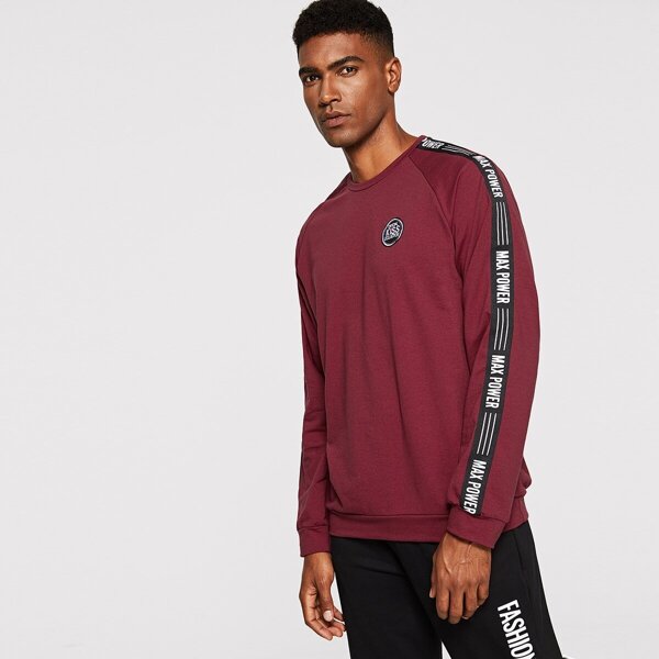 

Men Crew Neck Letter Tape and Patch Detail Sweatshirt, Burgundy