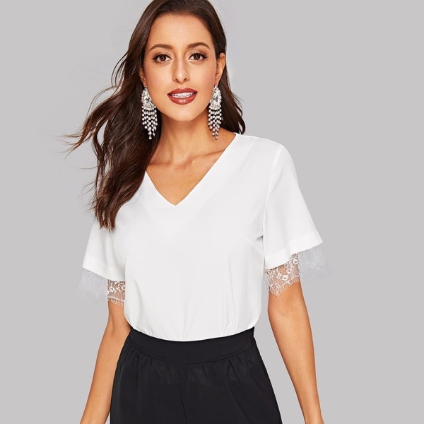 

Eyelash Lace Panel V Neck Solid Top, White