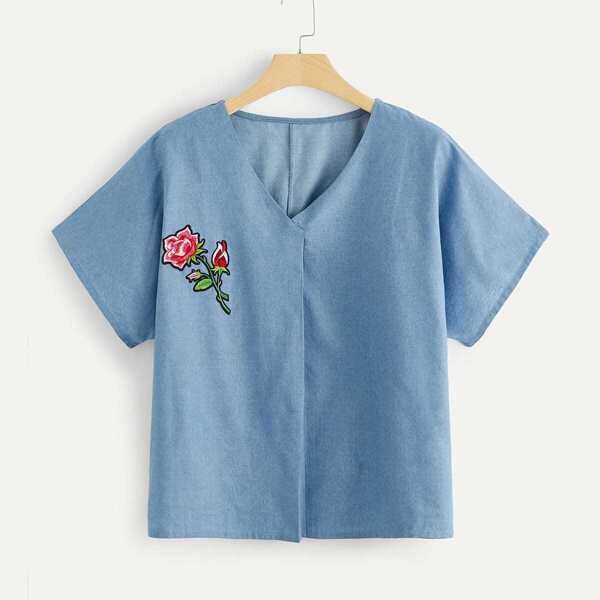 

Plus Embroidered Applique Denim Blouse