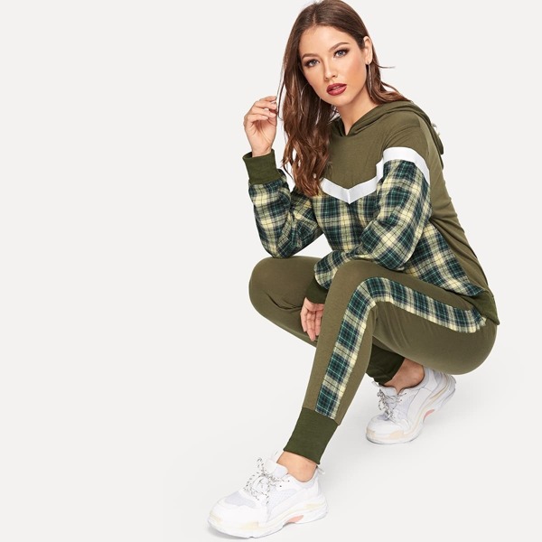 

Plaid Print Hoodie & Tape Detail Pants
