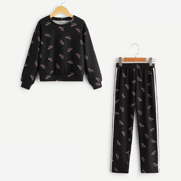 

Girls Allover Letter Pullover & Pants Set