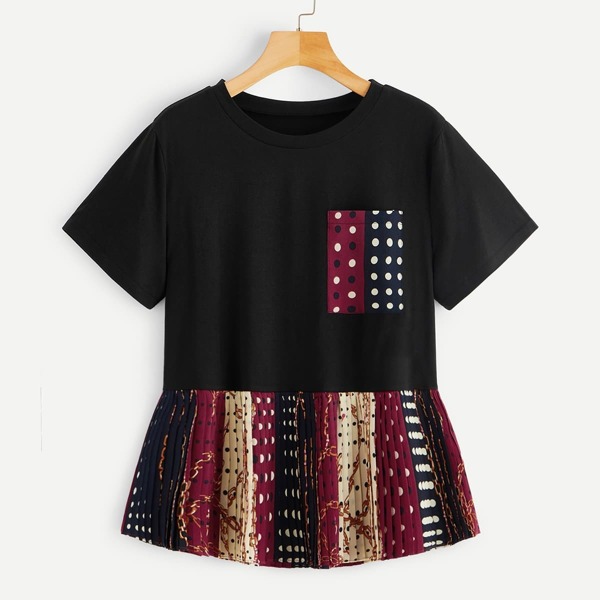 

Chain Print Pleated Pep Hem Tee