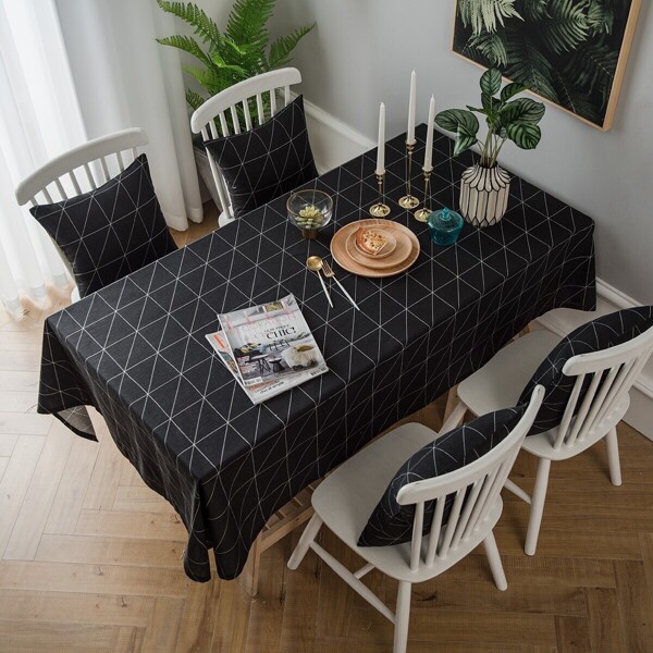 

Plaid Pattern Print Table Cloth