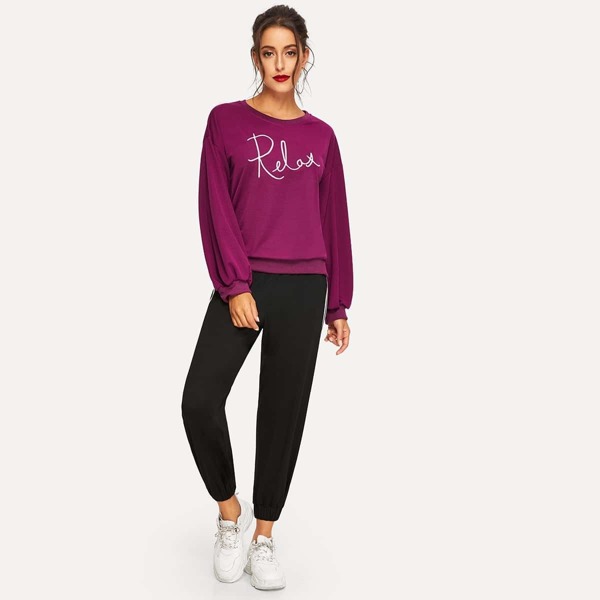 

Letter Embroidered Sweatshirt & Tuxedo Stripe Side Sweatpants