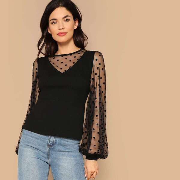 

Dobby Mesh Blouson Sleeve Top
