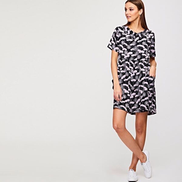 

Pocket Patched Botanical Print Dress