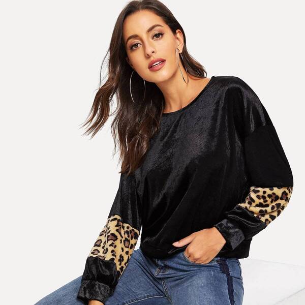 

Contrast Leopard Print Pullover Velvet Sweatshirt