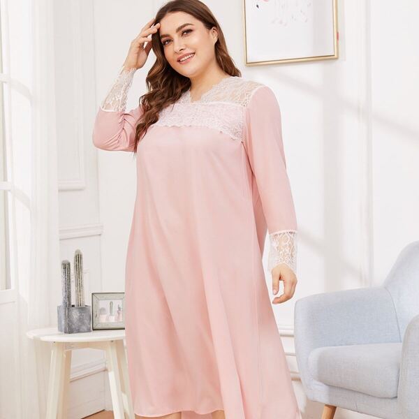 

Plus Contrast Lace Night Dress