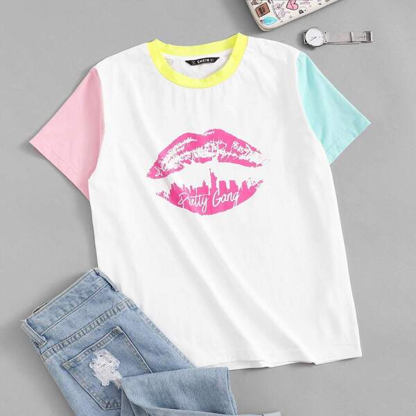 

Contrast Sleeve Lip Print Tee