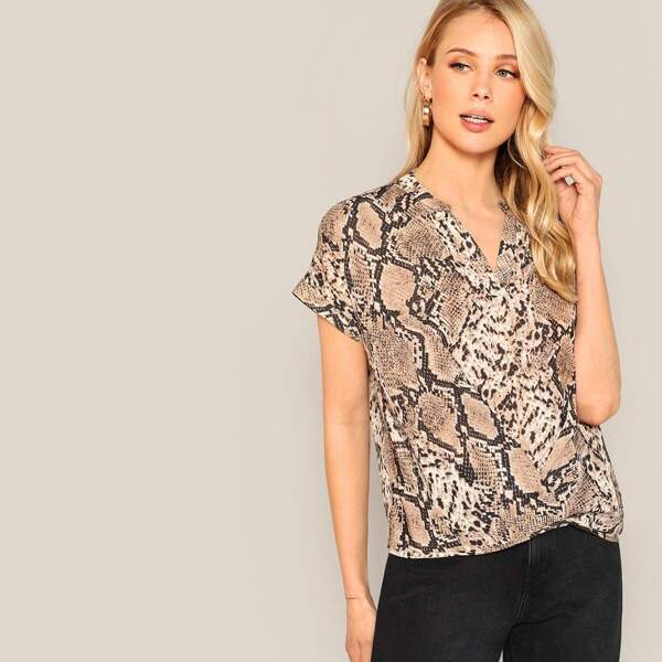 

V-placket Snakeskin Top