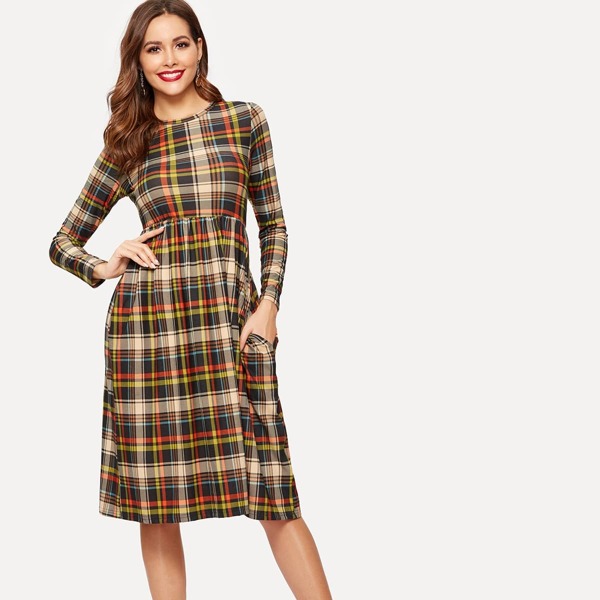 

Pocket Side Plaid Smock Dress