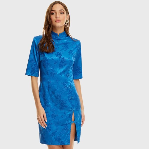 

Mandarin Collar Cheongsam Button Split Floral Jacquard Dress