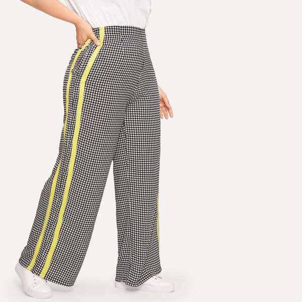 

Plus Contrast Taped Houndstooth Wide Leg Pants