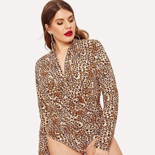 

Plus Surplice Neck Leopard Print Bodysuit