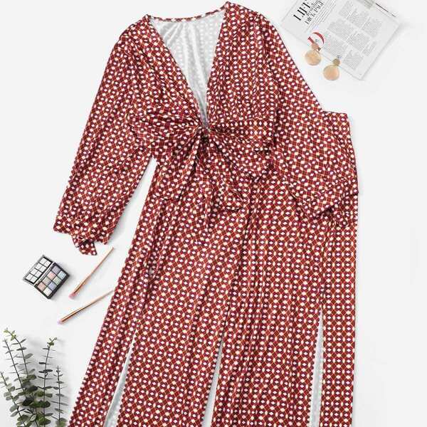 

Plus Geo Print Knot Hem Top With Pants